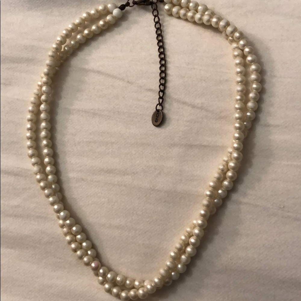 Icing pearl double row necklace